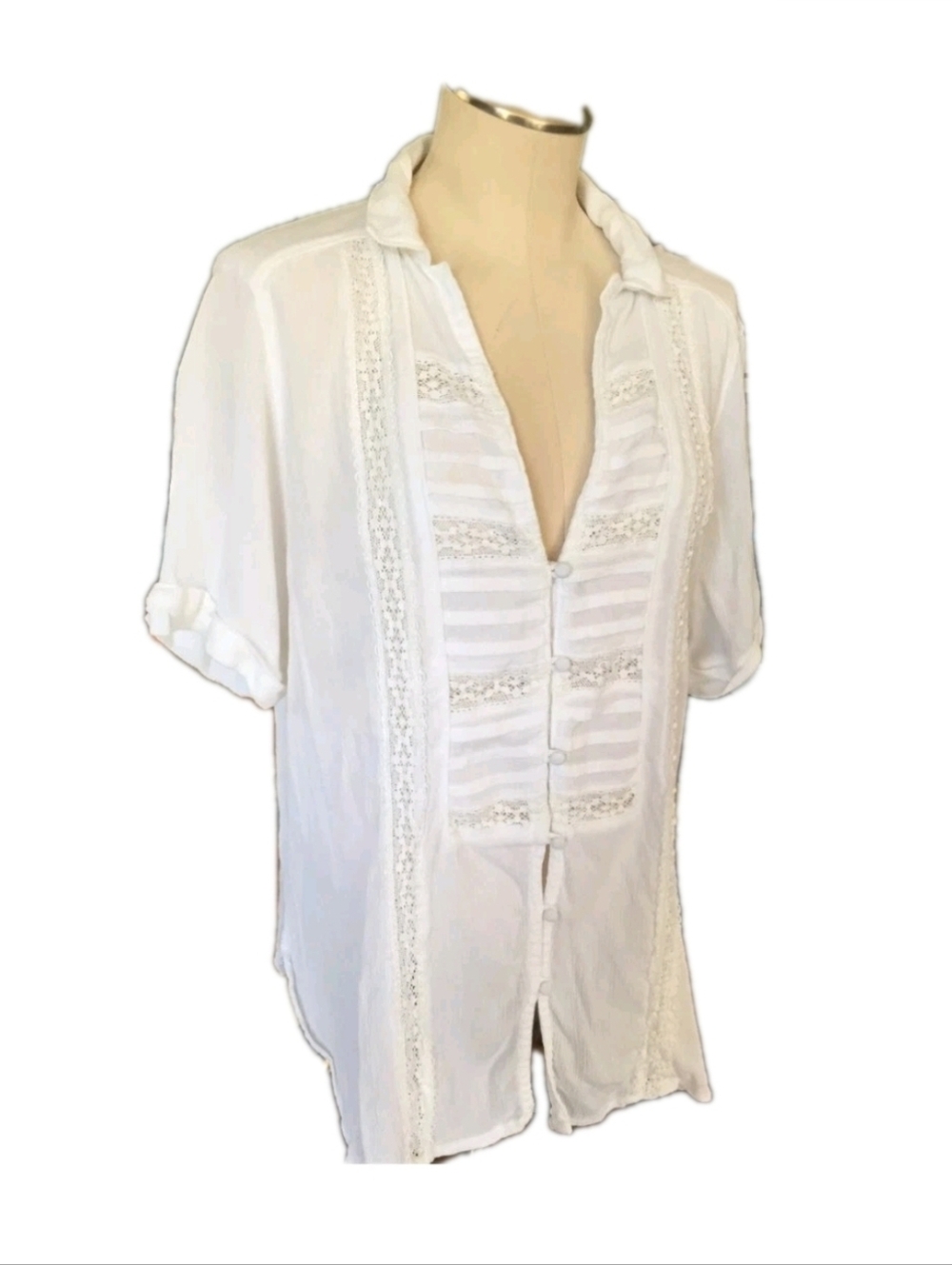 Abercrombie & Fitch White Embroidered Top Button Down Pullover Size L